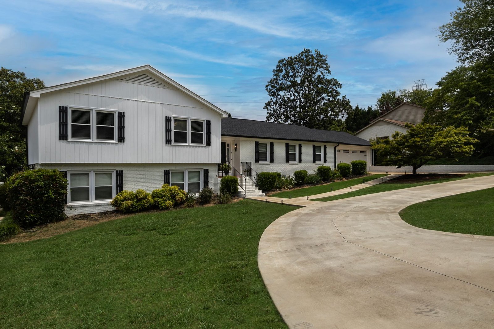 Freshly painted home exterior in Fayetteville, NC